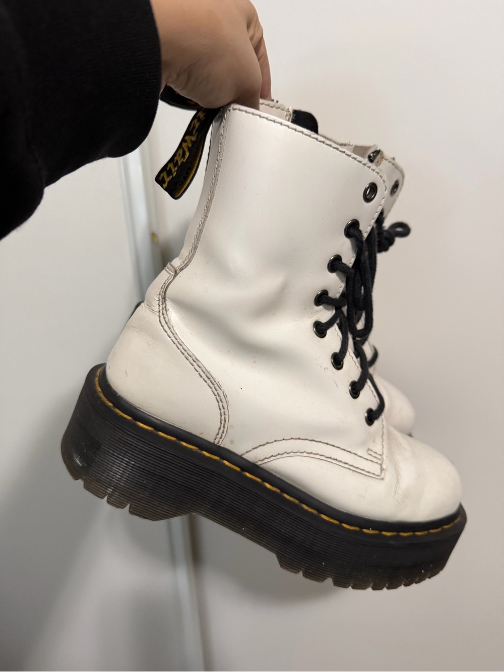 White Leather Combat Boots with Black Laces platfo - Picture 5 of 12